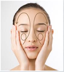Xông hơi liên kết với massage góp trẻ dài lâu
