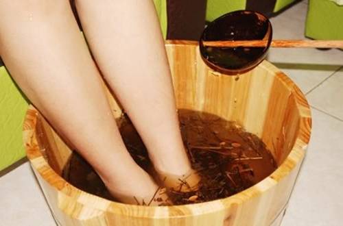 Bà bầu có nên maxa chân hay không ?