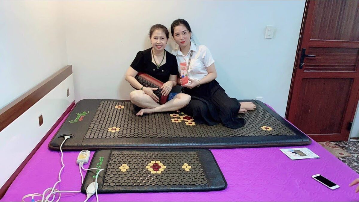 Thảm Massage Đá Nóng